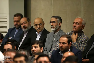 دیدار جمعی از استادان، نخبگان و پژوهشگران دانشگاه‌ها با مقام معظم رهبری