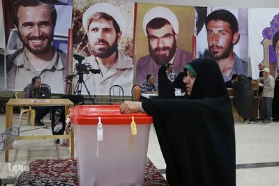 شور انتخابات در گلستان شهدای اصفهان