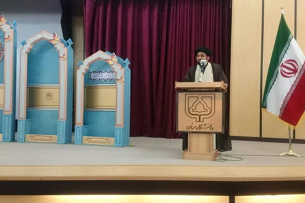 وظایف و رسالت‌های فعالان قرآنی/ قرائت غلط آیات قرآن، بهانه دست دشمنان دین می‌دهد