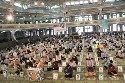 مراسم قرائت دعای عرفه در شهرکرد