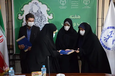 نشست تخصصی نقش حجاب در حفظ حریم خانواده در جهاددانشگاهی آذربایجان شرقی