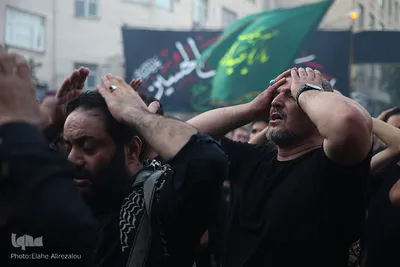 تجمع هیئات عزاداری و آیین نخل گردانی عصر تاسوعا