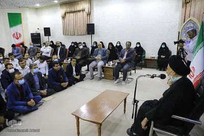 دیدار پرستاران با نماینده ولی فقیه در خراسان‌جنوبی
