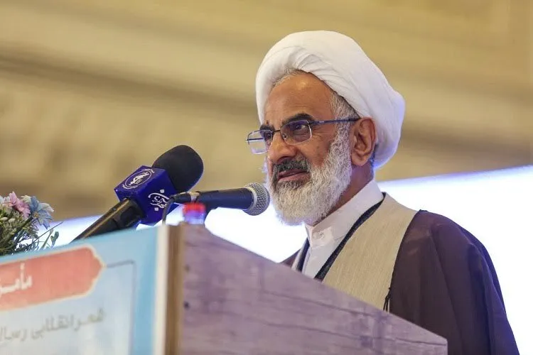 مهم‌ترین درس شهید جمهور «سربازی ولایت» است