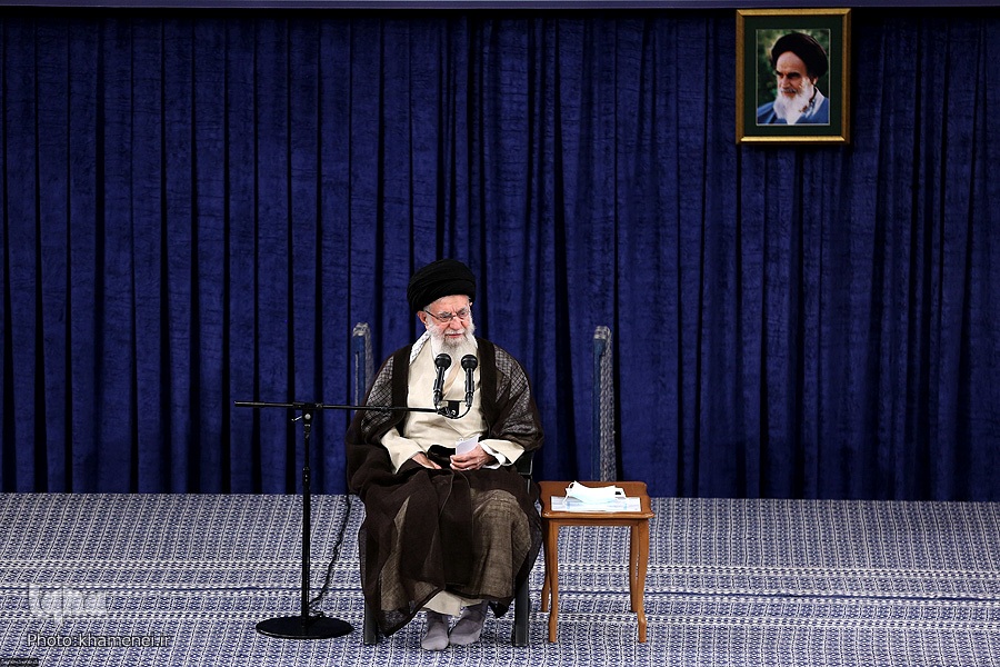 رهبر شهید