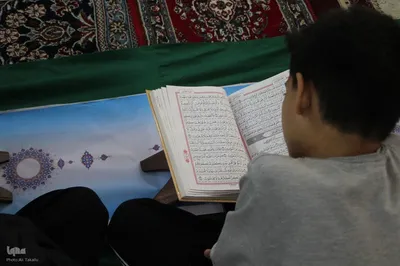 کرسی تلاوت قرآن در ملایر در حمایت از مردم مظلوم فلسطین