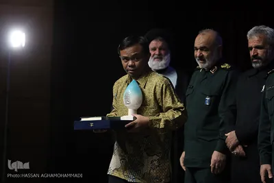 سومین همایش بزرگداشت مجاهدان غربت