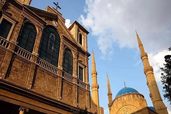 صدور مجوز اقامه نماز جمعه و بازگشایی کلیساها در لبنان با شرایط خاص