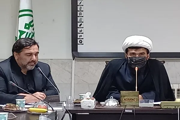 تدبر در قرآن راه رسیدن به سند چشم‌انداز قرآنی را هموار می‌کند