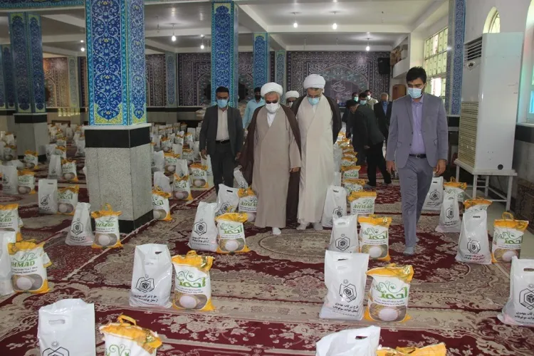 اجرای طرح «تبرکات مهدوی» و توزیع 700 بسته معیشتی در هرمزگان