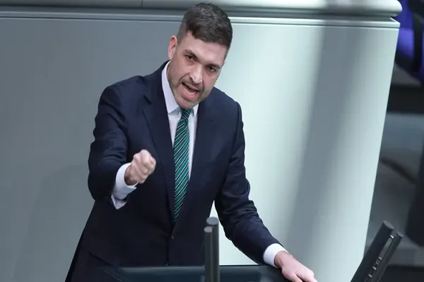 Талоши як ҳизби олмонӣ барои бастани масҷидҳо