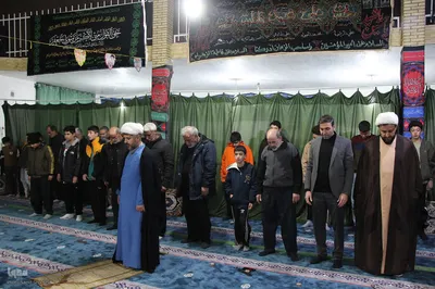 کرسی تلاوت قرآن در روستای آورزمان ملایر
