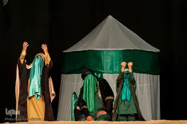 حسینیه ایران؛ نمایش شام غریبان در کرج‎‎
