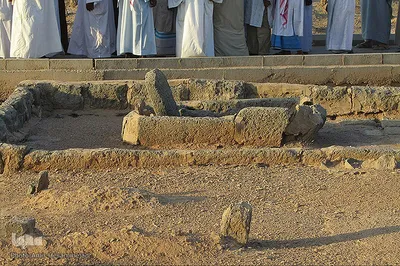 قبرستان بقیع و مزار مطهر امام سجاد(ع)