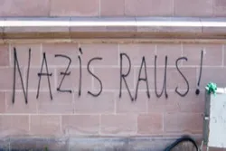 25.000 Personen stehen auf rechtsextreme „Feindeslisten“