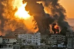 Les défenses anti-aériennes palestiniennes affrontent les avions de combat israéliens au-dessus de la bande de Gaza