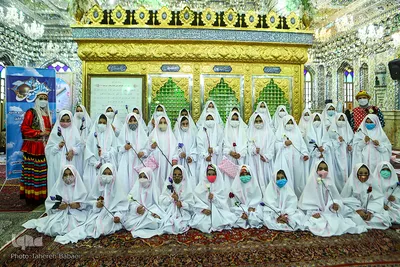 مراسم جشن تکلیف 42 دختر در امامزاده پنج تن لویزان