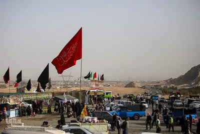 زائران پیاده امام رضا(ع)