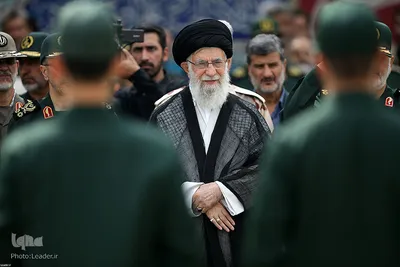 حضور رهبر انقلاب در مراسم دانش‌آموختگی دانشجویان دانشگاه امام حسین(ع)