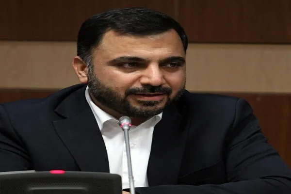 فرهنگ‌سازی؛ راهکار اصلی مقابله با آسیب‌های فضای مجازی
