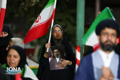 مراسم بزرگداشت چهلم خاکسپاری قائد شهید امت در اصفهان
