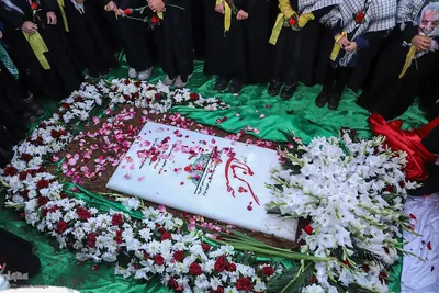 تشییع پیکر مطهر پنج شهید گمنام در تبریز‎
