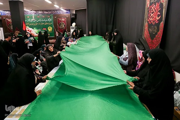 آغاز دوخت لباس برای شیرخوارگان حسینی 45 کشور جهان