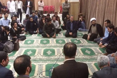 گزارش بازدید رئیس نهاد رهبری از کوی دانشگاه تهران از شبکه خبر پخش می‌شود