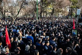مراسم تشییع پیکرهای مطهر شهدای سقوط هواپیمای اوکراینی در همدان و اصفهان