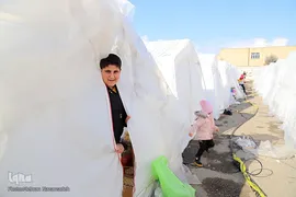 زندگی جاری است
