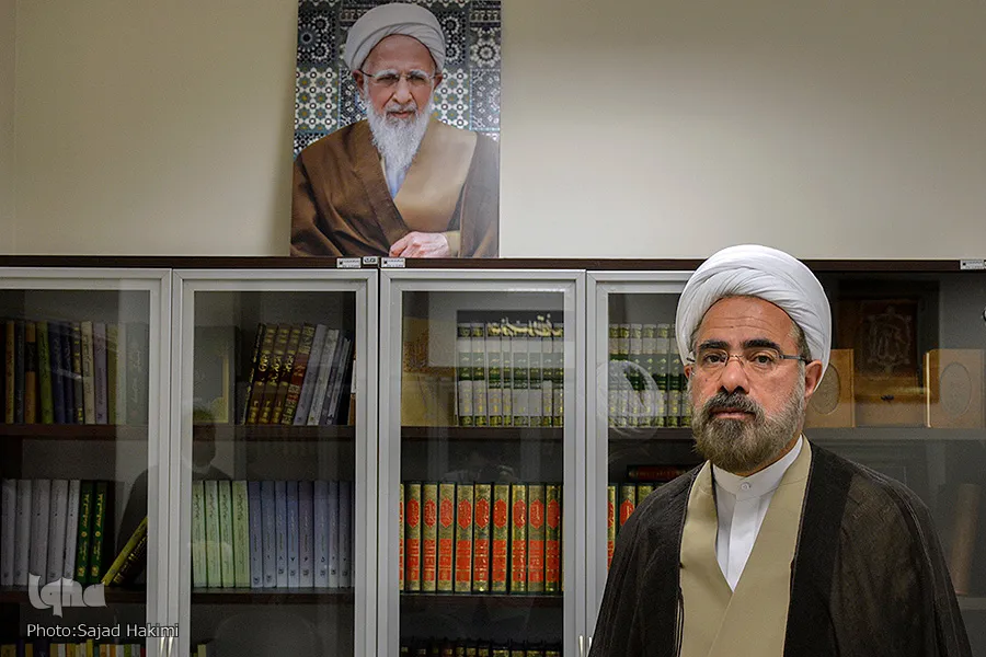 ترویج بعد احساسی دین بهره جامعه از خردورزی را کاهش داده است / فربگی یا رشد مناسک