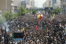 تشییع پیکر رئیس جمهور شهید در تهران (۲)