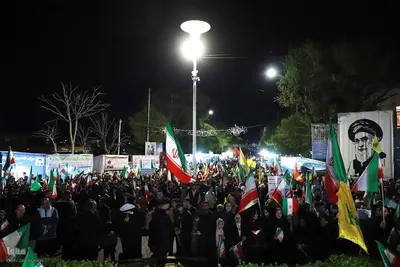 نمایش پهپاد شاهد ۱۳۶ در اجتماع شبانه تبریزی‌ها