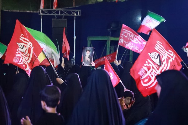 عکس| صد و پنجاه و چهارمین اجتماع مردمی «شب‌های اقتدارحسینی» در سمنان برگزار شد