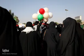 تشییع شهید گمنام با حضور دانش‌آموزان در اهواز