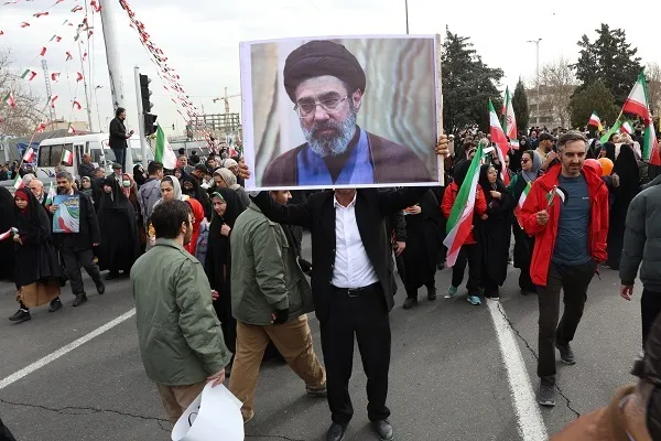 صحف غربية: إختيار السيد مجتبى الخامنئي قائداً لإيران فشل لترامب