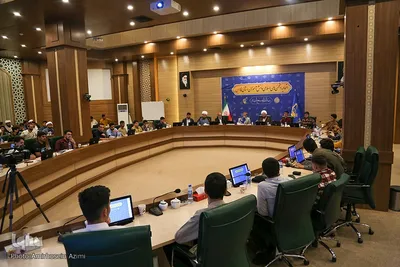 نشست اتحادیه انجمن های اسلامی دانش آموزان استان فارس