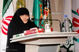 اولین همایش پیام آوران عاشورا ویژه خواهران شهدا