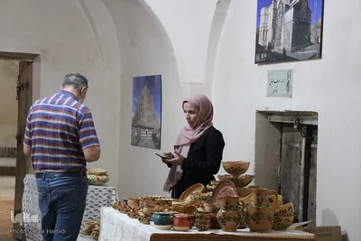 نمایشگاه صنایع‌دستی در باغ اکبریه بیرجند