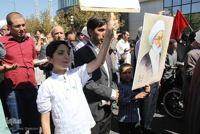 راهپیمایی نمازگزاران زنجانی علیه جنایات آل سعود