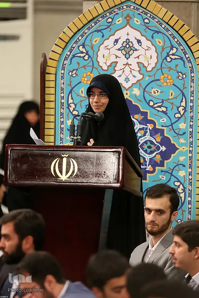 دیدار جمعی از دانشجویان و نمایندگان تشکل‌های دانشجویی با رهبر انقلاب