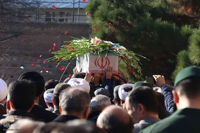مراسم تشییع و تدفین شهید گمنام در دانشگاه هنر اسلامی تبریز‎