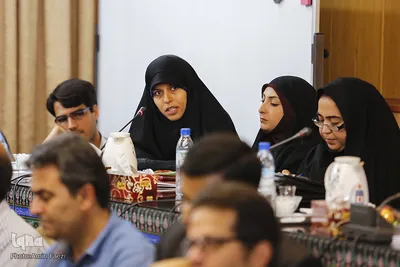 نشست صميمي فرمانده سپاه فجر شیراز با اصحاب رسانه