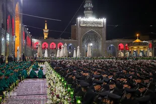 شام غریبان خورشید هشتم؛ حرم رضوی در سوگ امام رئوف