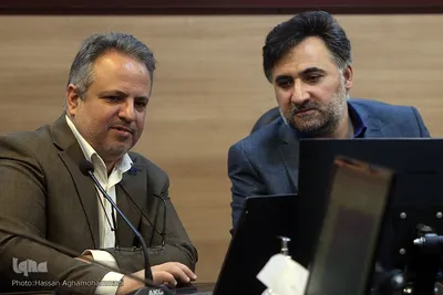 بازدید روح الله دهقانی فیروزآبادی، معاون علمی و فناوری رییس جمهور از پارک علوم، فناوری های نرم و صنایع فرهنگی جهاد دانشگاهی