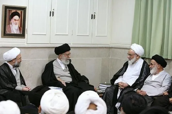 آیت‌الله محمدعلی گرامی در بیمارستان‌ بستری شد
