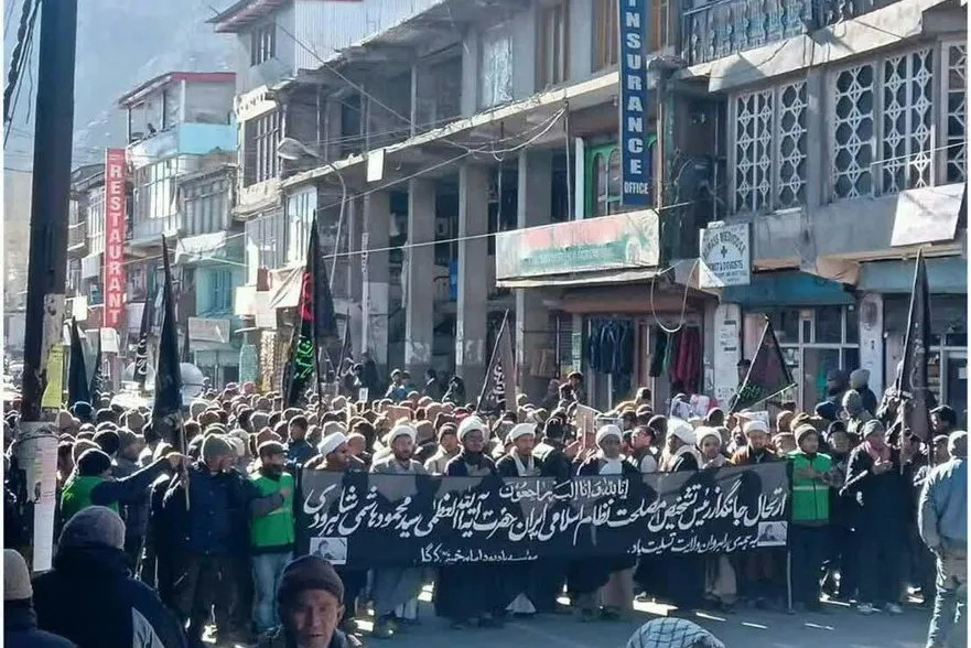 عزاداری مردم کرگل هند درپی رحلت آیت‌الله شاهرودی + عکس