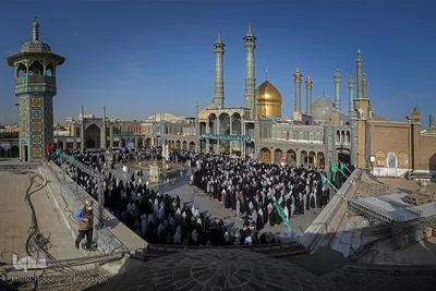 نماز عید سعید فطر در حرم مطهر حضرت معصومه (س)
