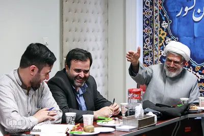 نشست نظام‌سازی و فرهنگ‌سازی قرآنی
