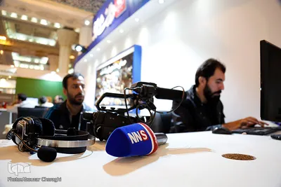 اصحاب رسانه در نمایشگاه مطبوعات 